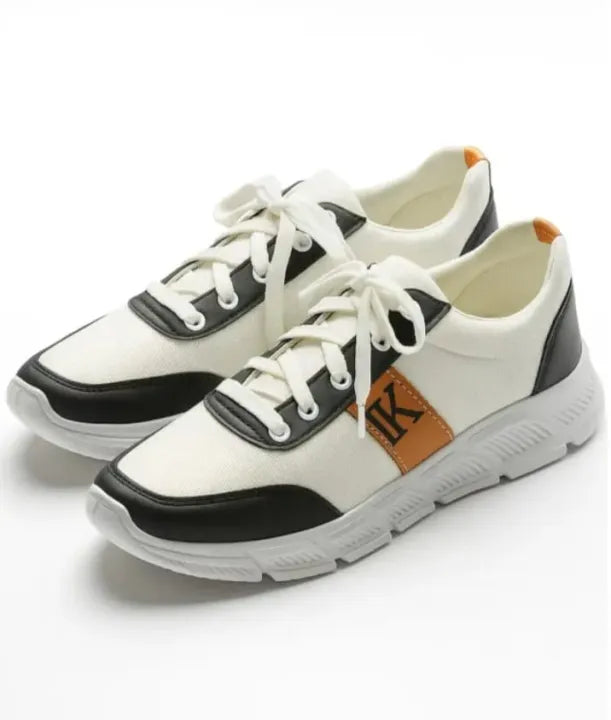 Sports Shoes